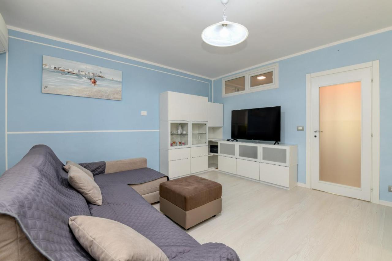 My Desenzano Holiday Apartment Дезенцано-дель-Гарда Екстер'єр фото
