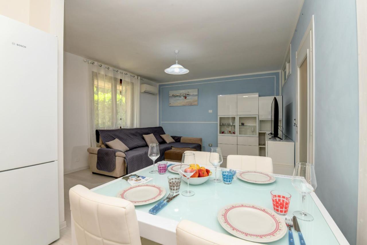 My Desenzano Holiday Apartment Дезенцано-дель-Гарда Екстер'єр фото