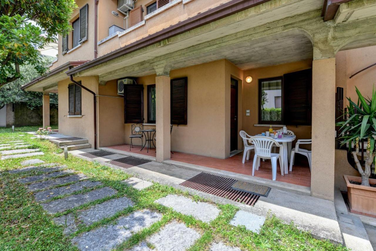 My Desenzano Holiday Apartment Дезенцано-дель-Гарда Екстер'єр фото
